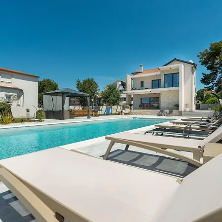 Luxury Magale With Large Pool * Biograd Na Moru