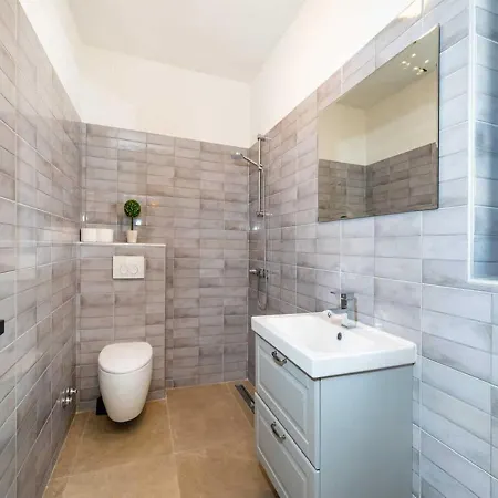 וילה Luxury Magale With Large Pool