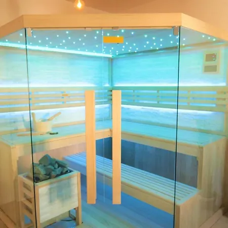 Luxury Magale With Large Pool