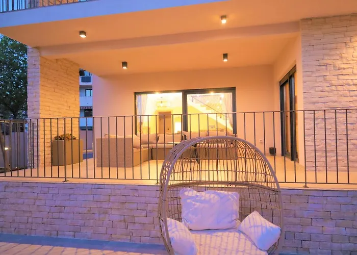 Villa Luxury Magale With Large Pool *