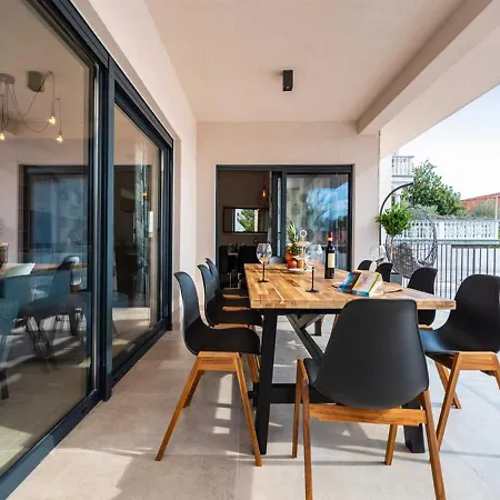 Villa Luxury Magale With Large Pool *