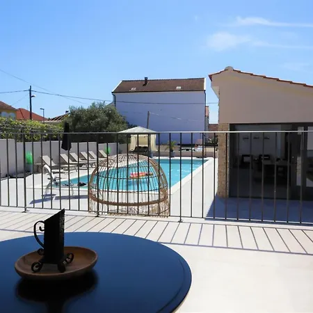 Luxury Magale With Large Pool Villa *