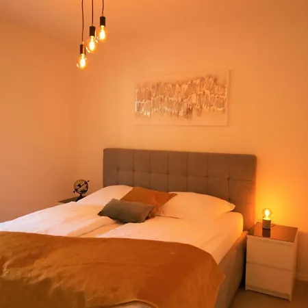 Luxury Magale With Large Pool Villa *