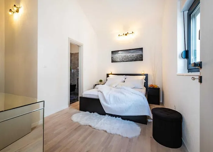 Luxury Magale With Large Pool * Biograd Na Moru